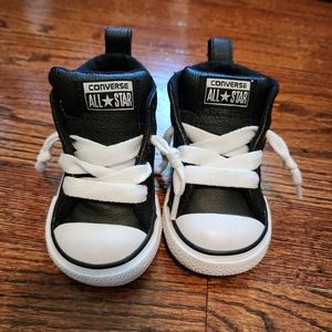 Boys Converse Size 3